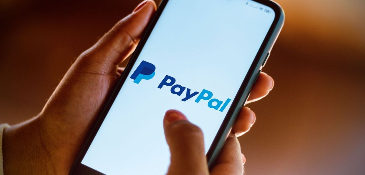 PayPal Geld senden auf dem Smartphone