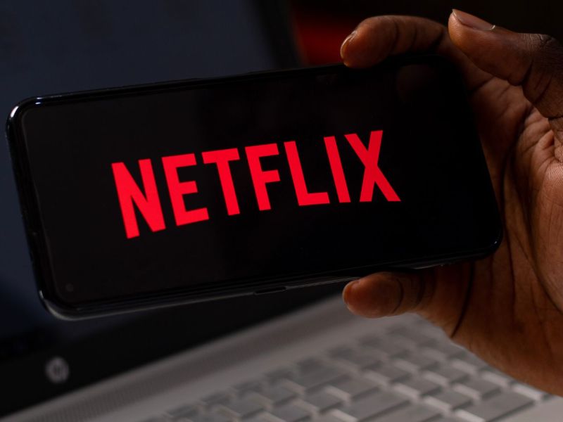 Netflix-Logo auf Smartphone