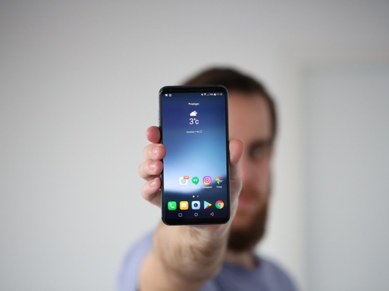 Das LG V30.