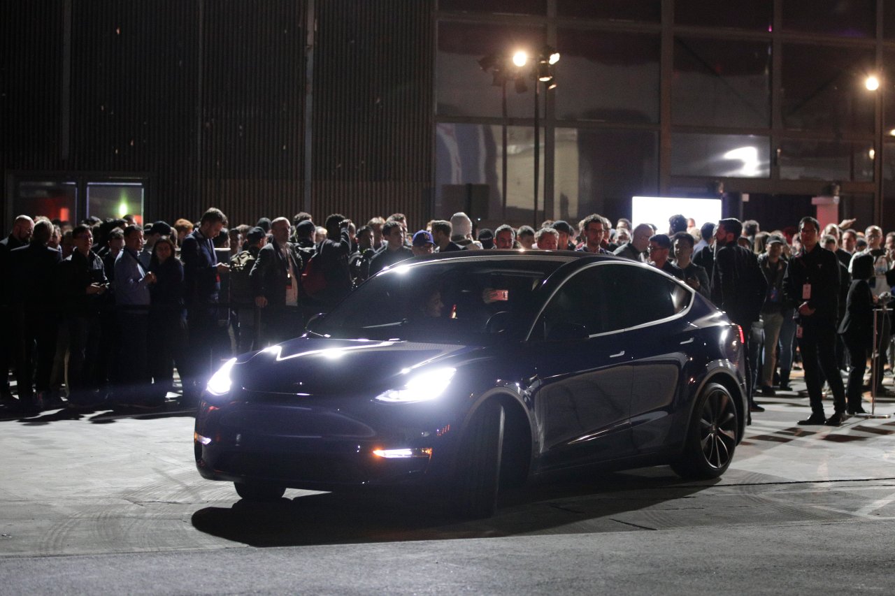 Vom neuen Tesla Model Y erhofft sich der Elektroautokonzern einiges.