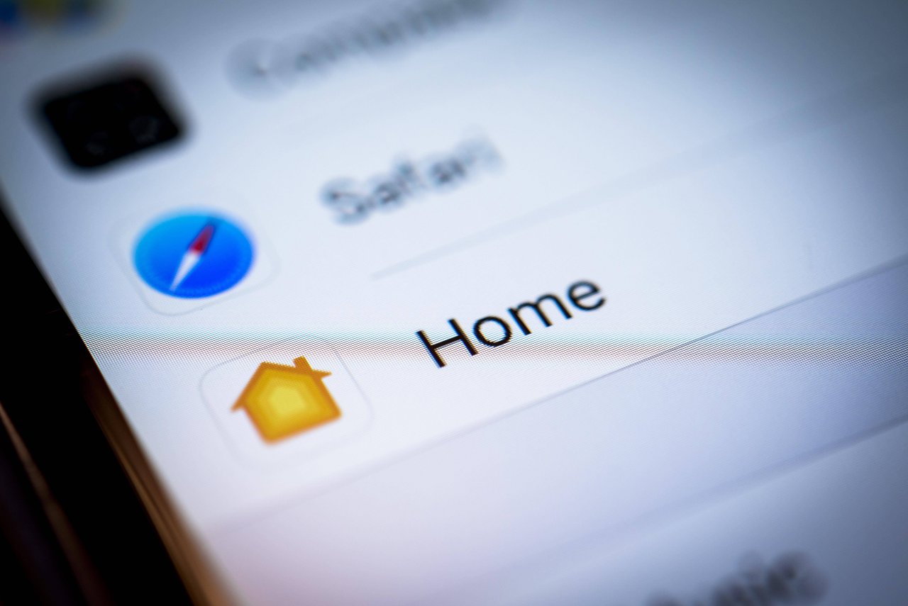 Apple HomeKit einrichten: Die iOS-App "Home" hilft euch dabei, die smarten Geräte miteinander zu verbinden. 