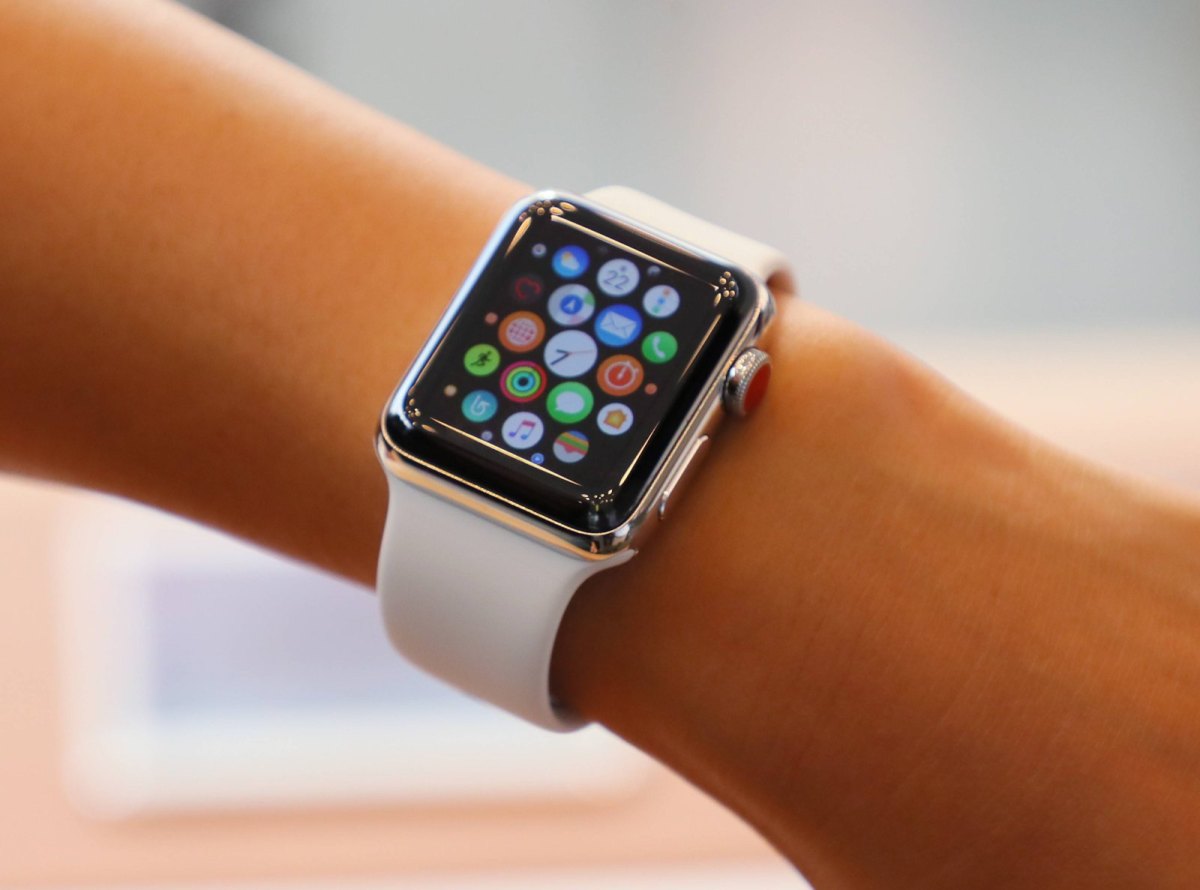 Allerdings wird die Smartwatch von Apple auch ohne LTE angeboten.