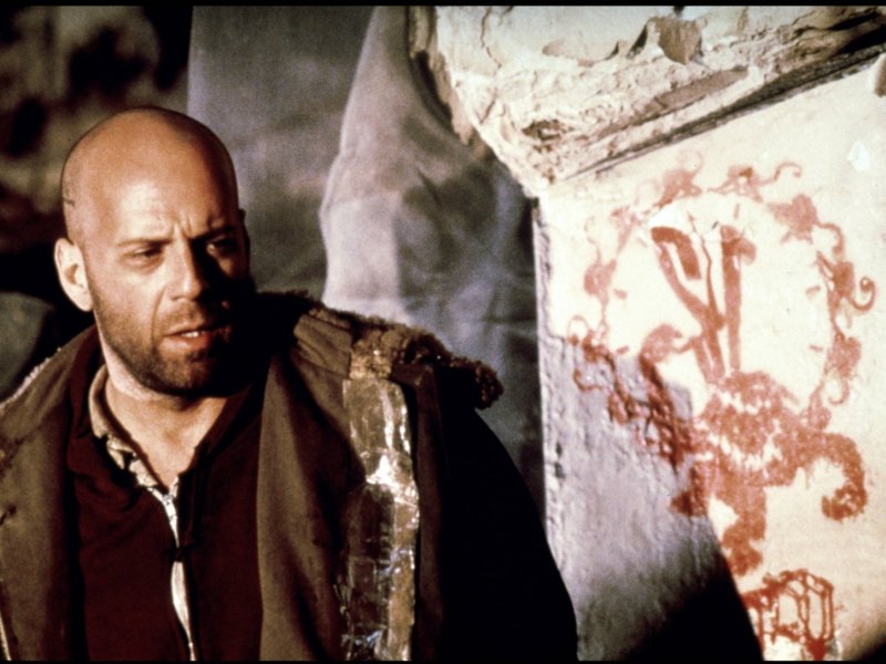 Bruce Willis in 12 Monkeys