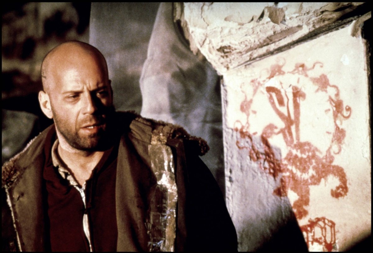 Bruce Willis in 12 Monkeys