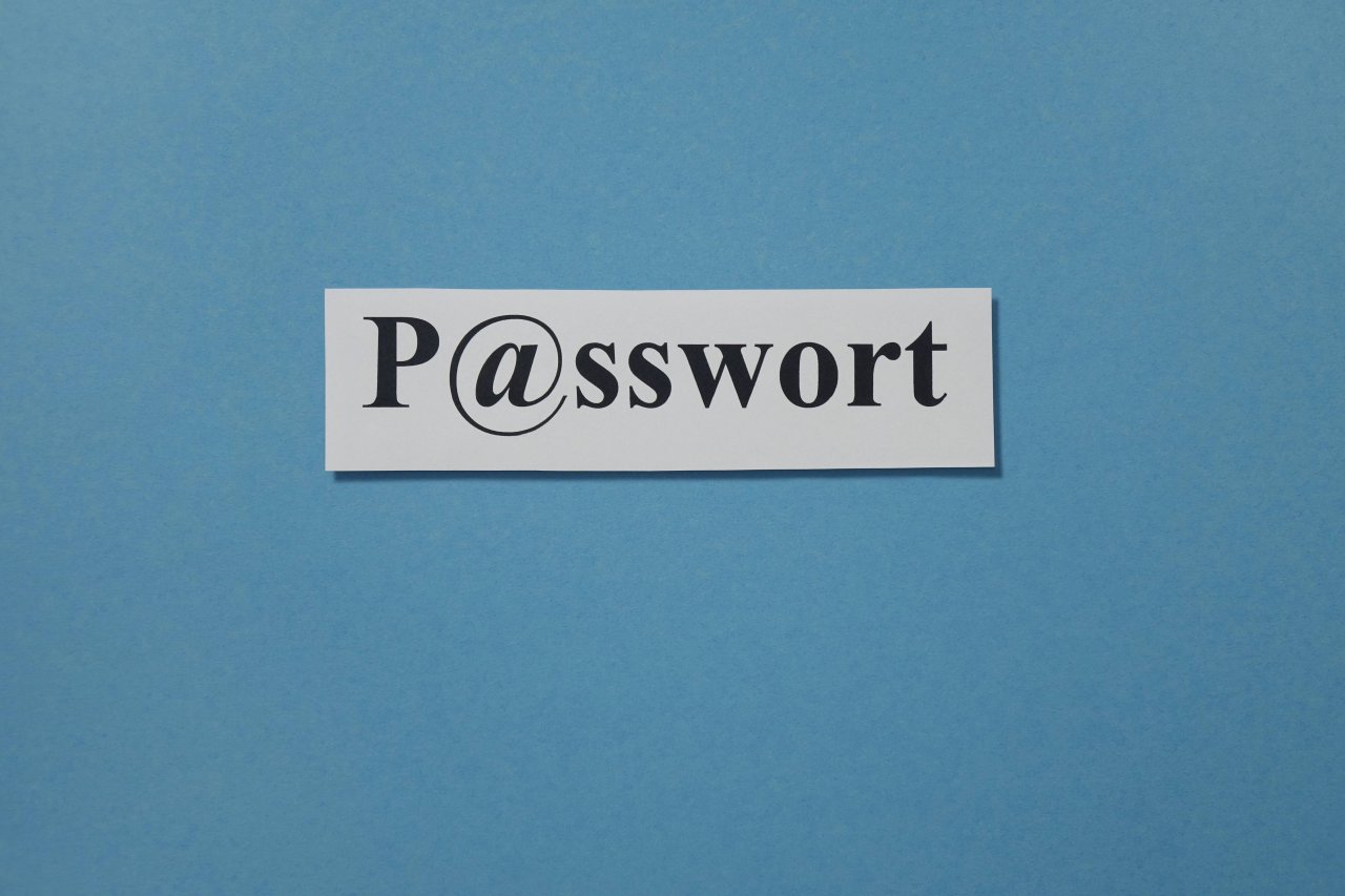 Wir klären dich über einfache Passwort-Strategien auf.