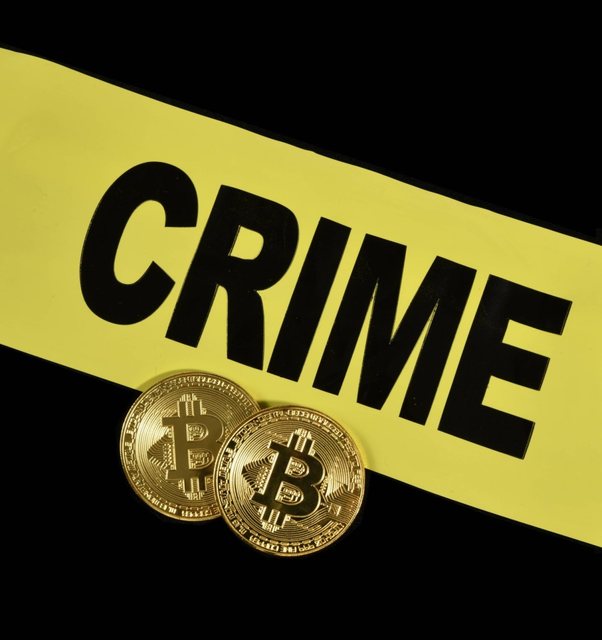 Bitcoin vor "Crime"-Schriftzug