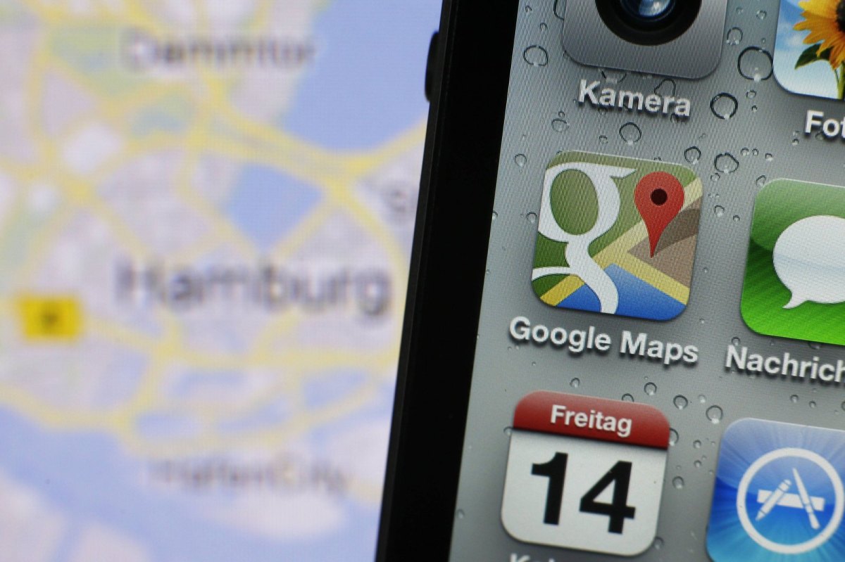 Icon der Google Maps-App auf einem Handy