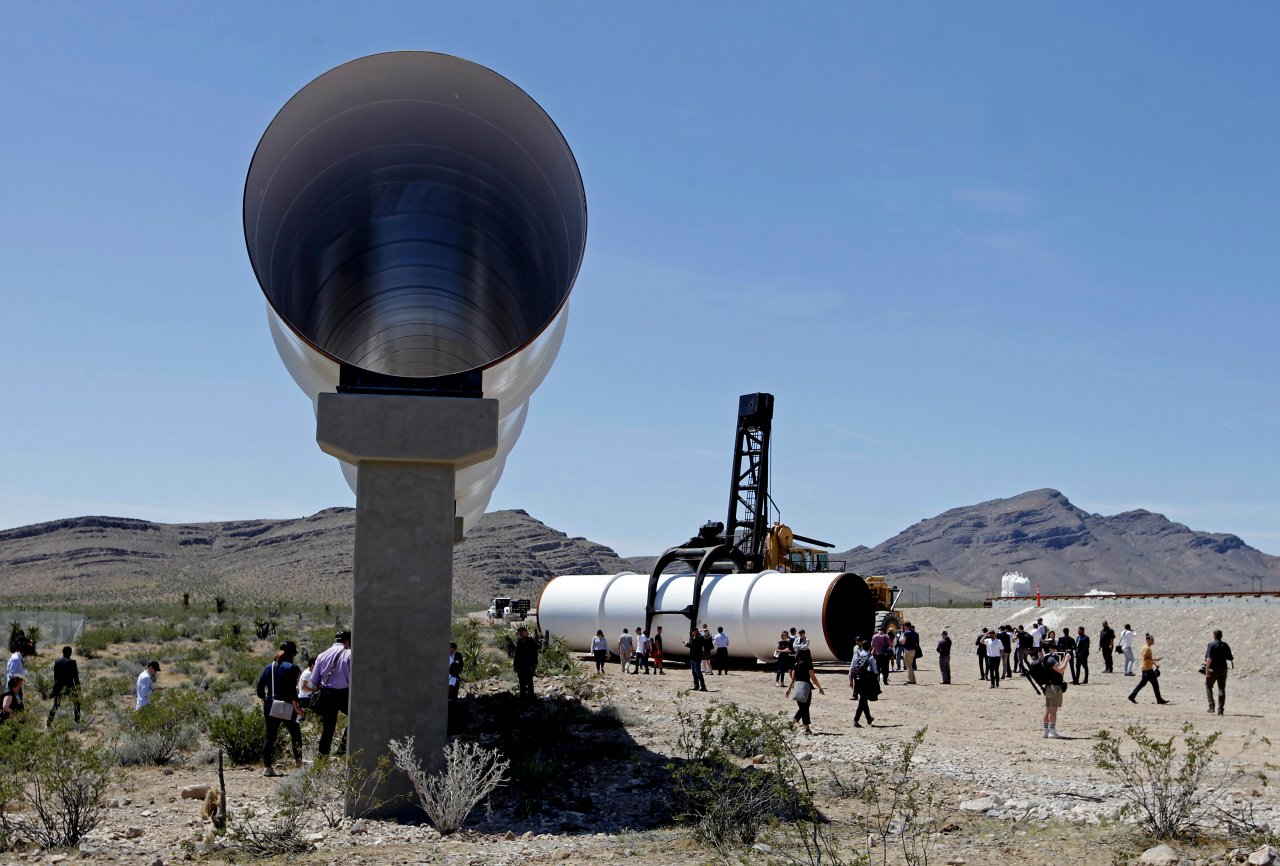 In Las Vegas (Nevada, USA) gab es bereits im Jahr 2016 erste Tests, wie der Hyperloop verwirklicht werden könnte.