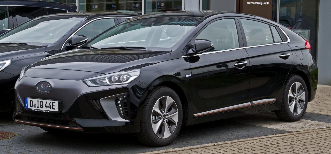 Maximal 280 Kilometer kommt der Hyundai mit einer Akkuladung. 