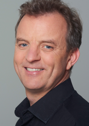 Jörg Bienert ist Vorstandsmitglied und Präsident des Bundesverbandes für Künstliche Intelligenz.