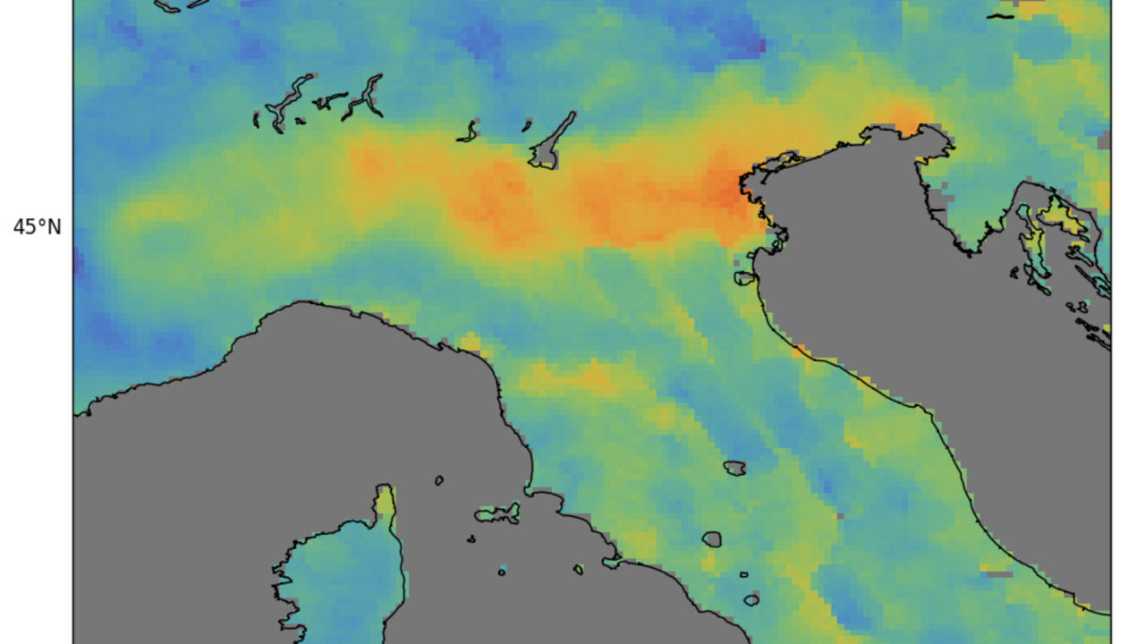 Kohlenmonoxid über Norditalien