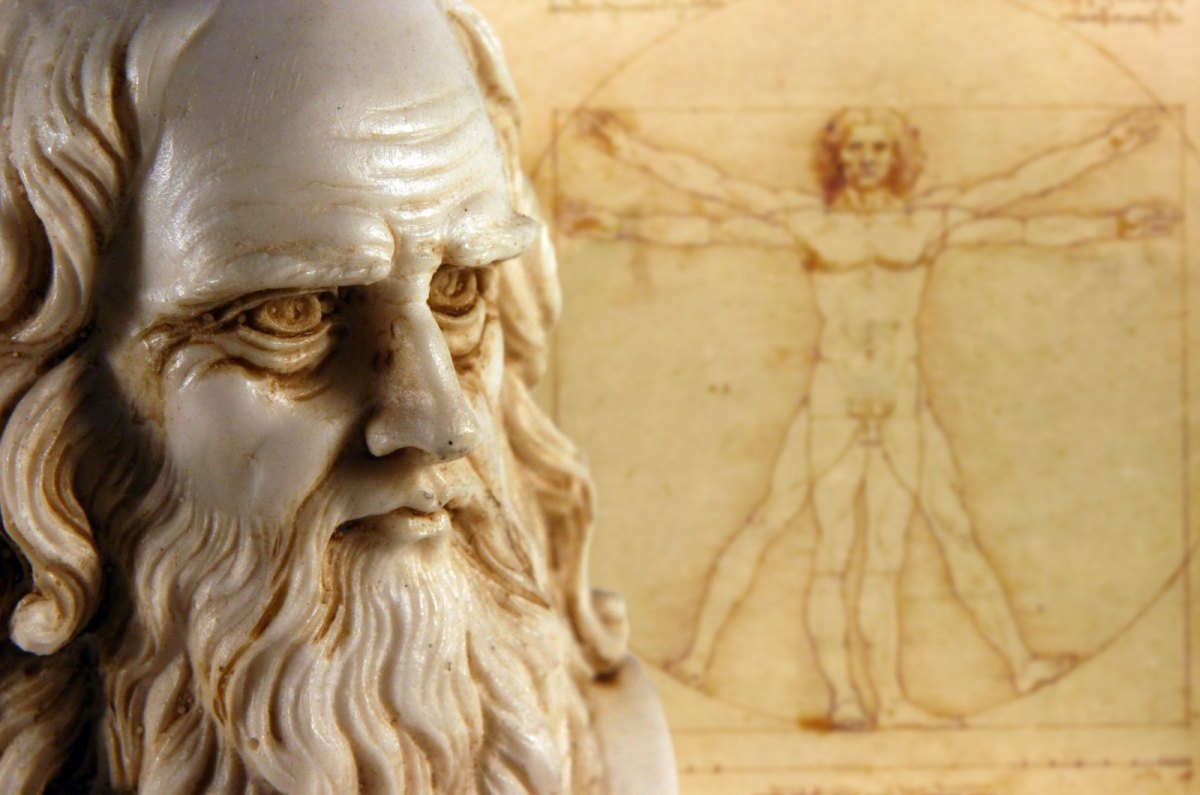 Leonardo da Vinci als Statue.