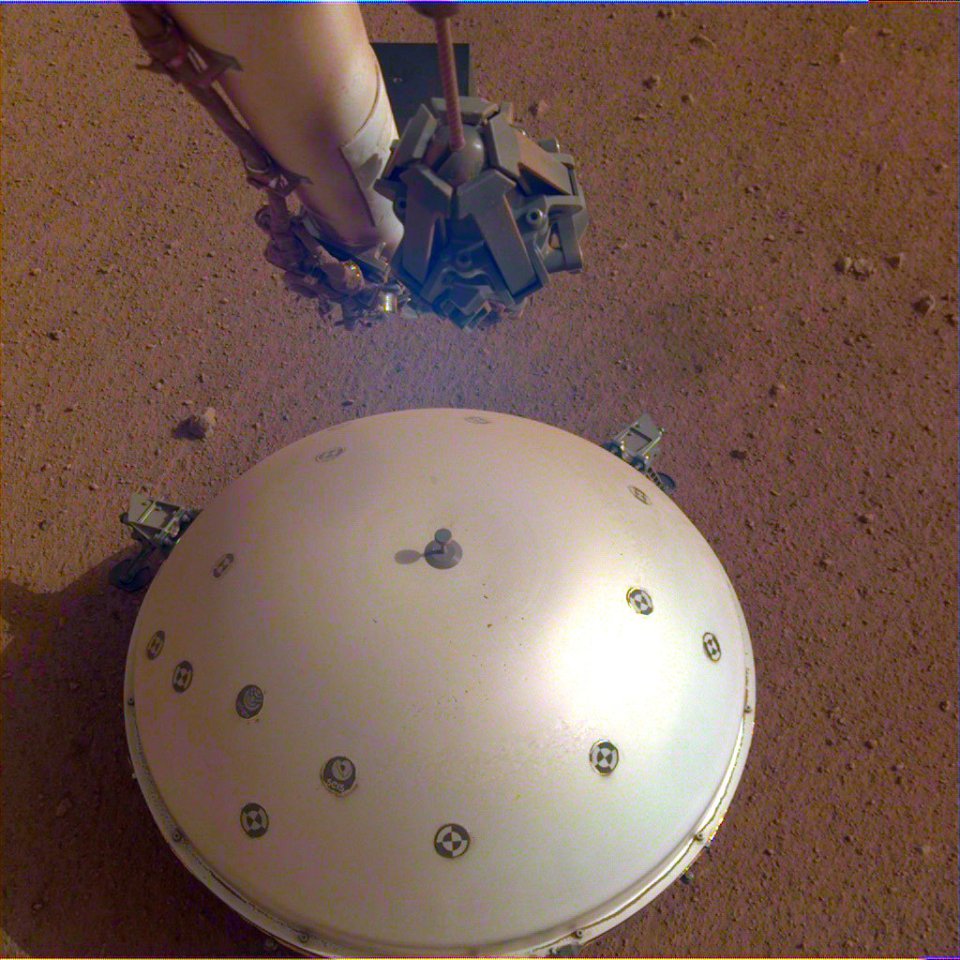 Das Seismometer der NASA-Sonde registierte das Marsbeben. 