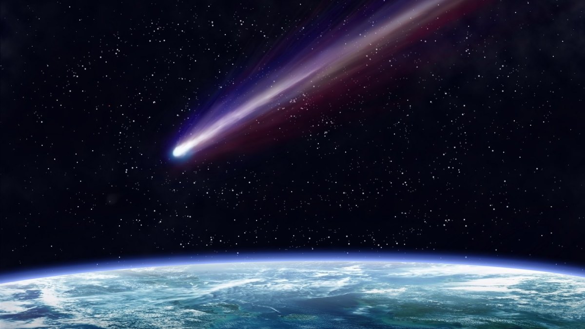 Meteorit steuert auf Erde zu.