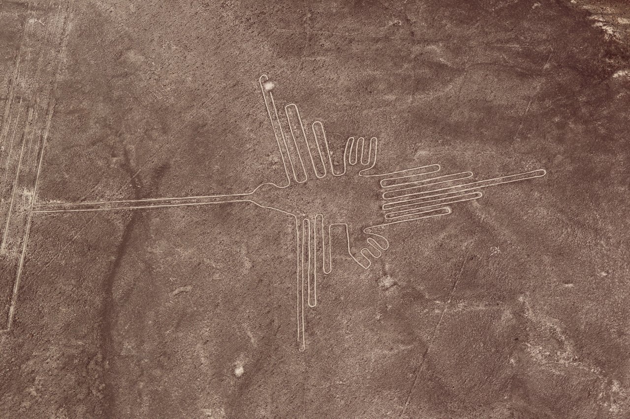 Die Kolibri-Geoglyphe  ist weltweit bekannt.
