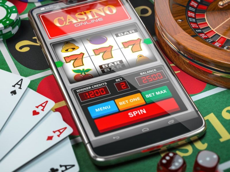 Casino-Chips und Roulette