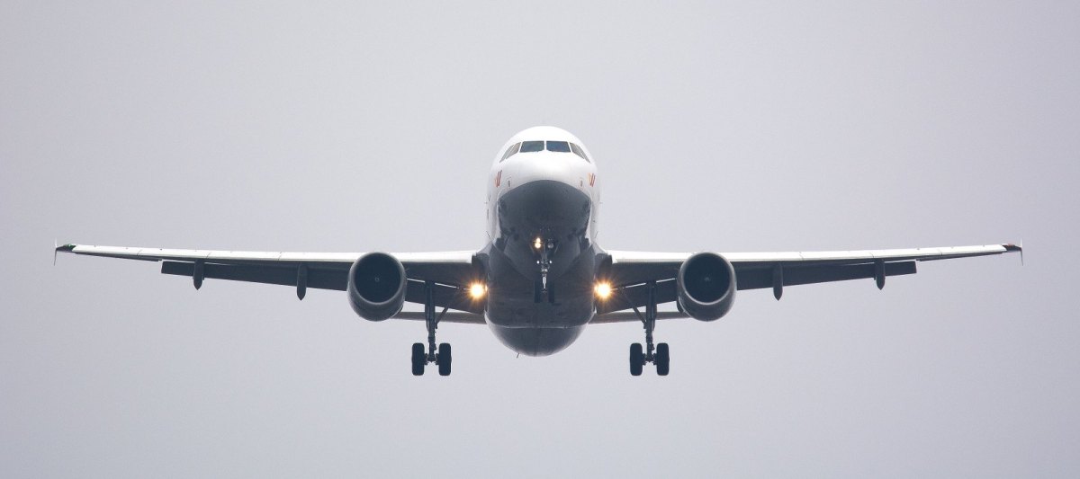 Flugzeug