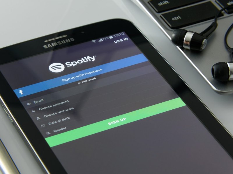 Die Spotify-App auf einem Smartphone