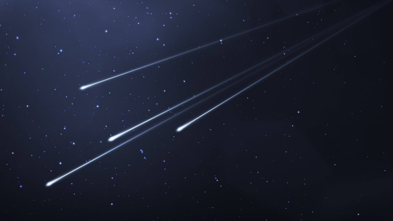 2019 kannst du wieder einige Sternschnuppen beobachten. Doch noch mehr Himmelsphänomene mischen mit.