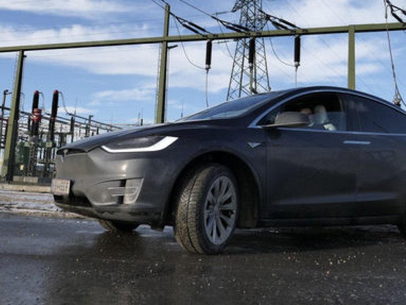 Tesla Model X