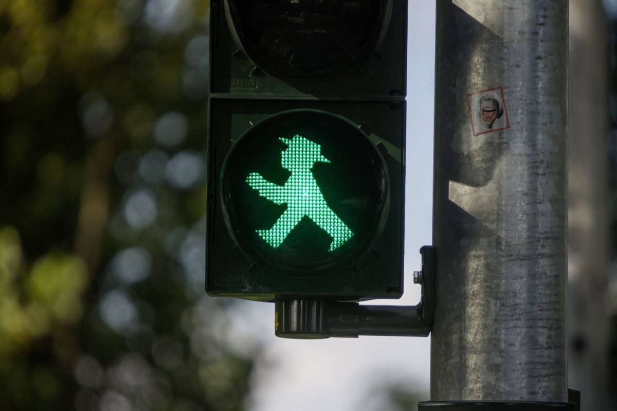 Bild eines grünen Ampelmännchens