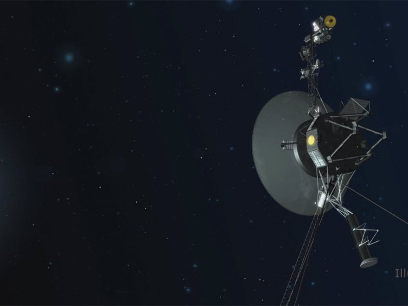 Die Raumsonde Voyager 1 im Weltraum.