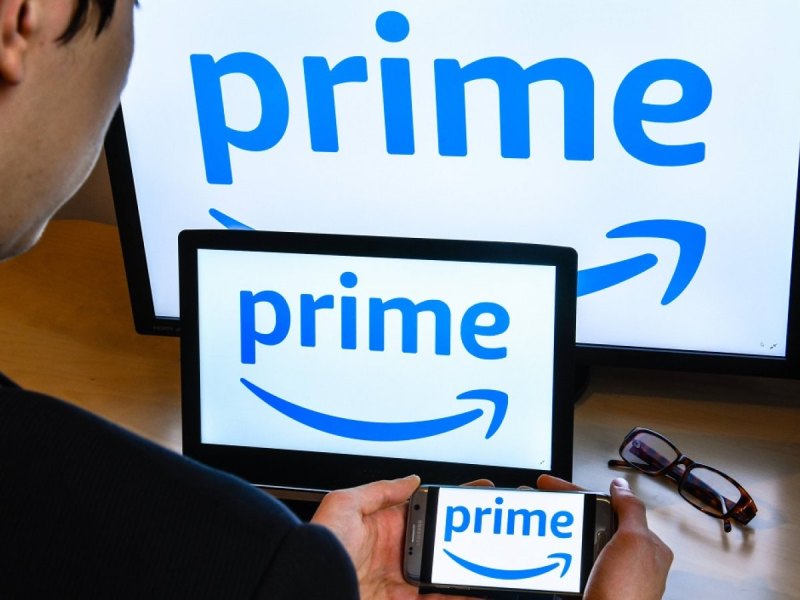 Das Amazon Prime-Logo auf dem TV