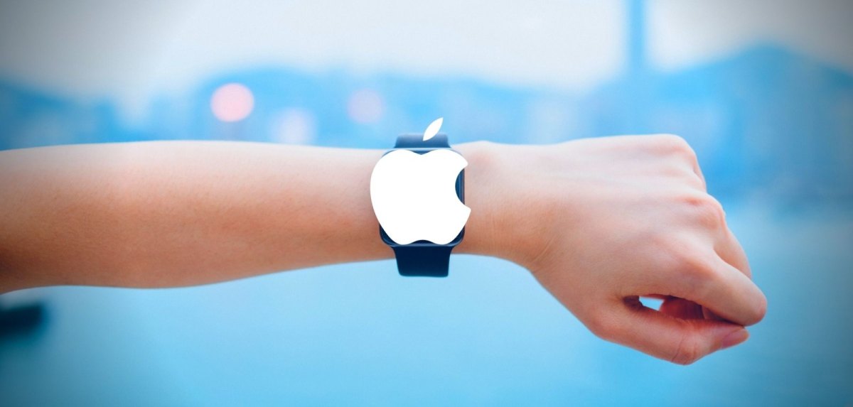 Smartwatch mit Apple-Logo.