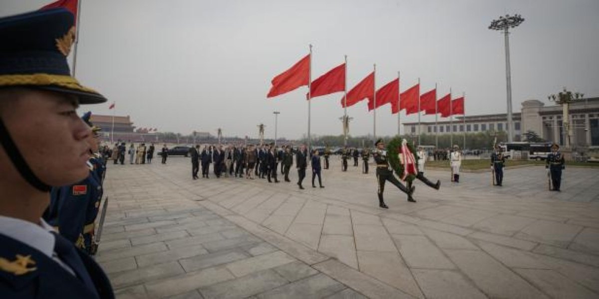 Die chinesische Armee bei einem Aufmarsch.