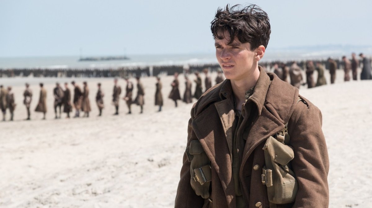 Fionn Whitehead in Dunkirk.