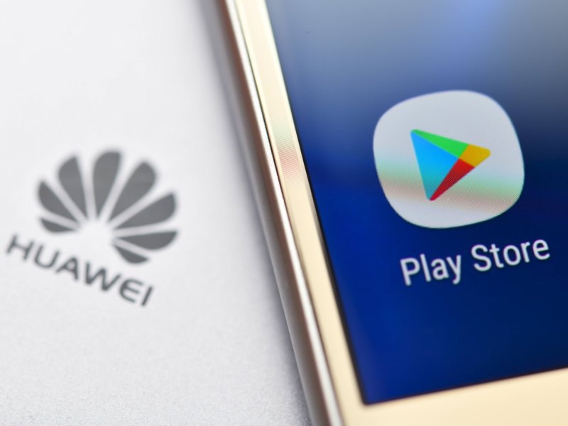 Huawei und Google Play Store Logo