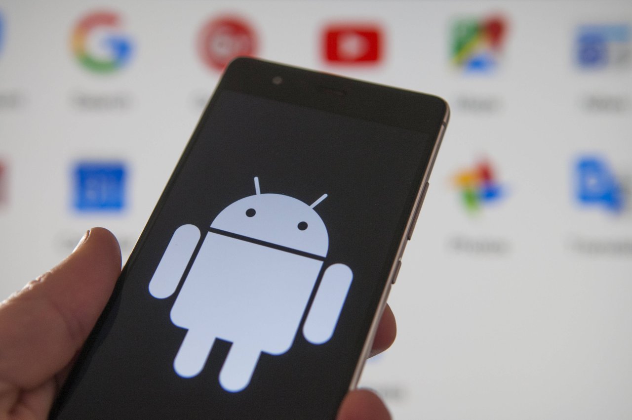 Mindestens drei Dinge sprechen für einen Austausch von Googles Betriebssystem Android durch Fuchsia.