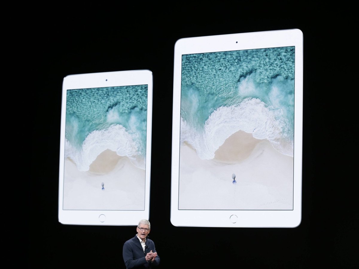 iPad wird auf Keynote von Tim Cook vorgestellt.