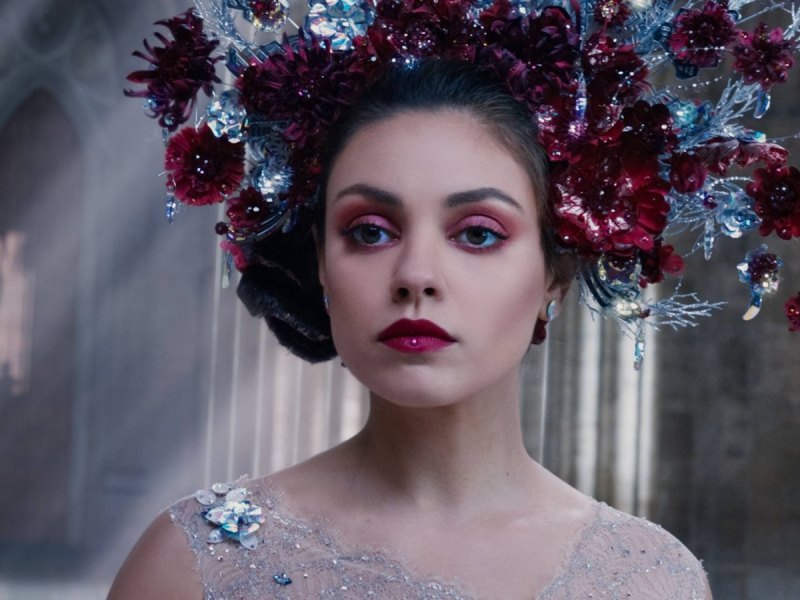 Szenenbild aus Jupiter Ascending mit Mila Kunis.