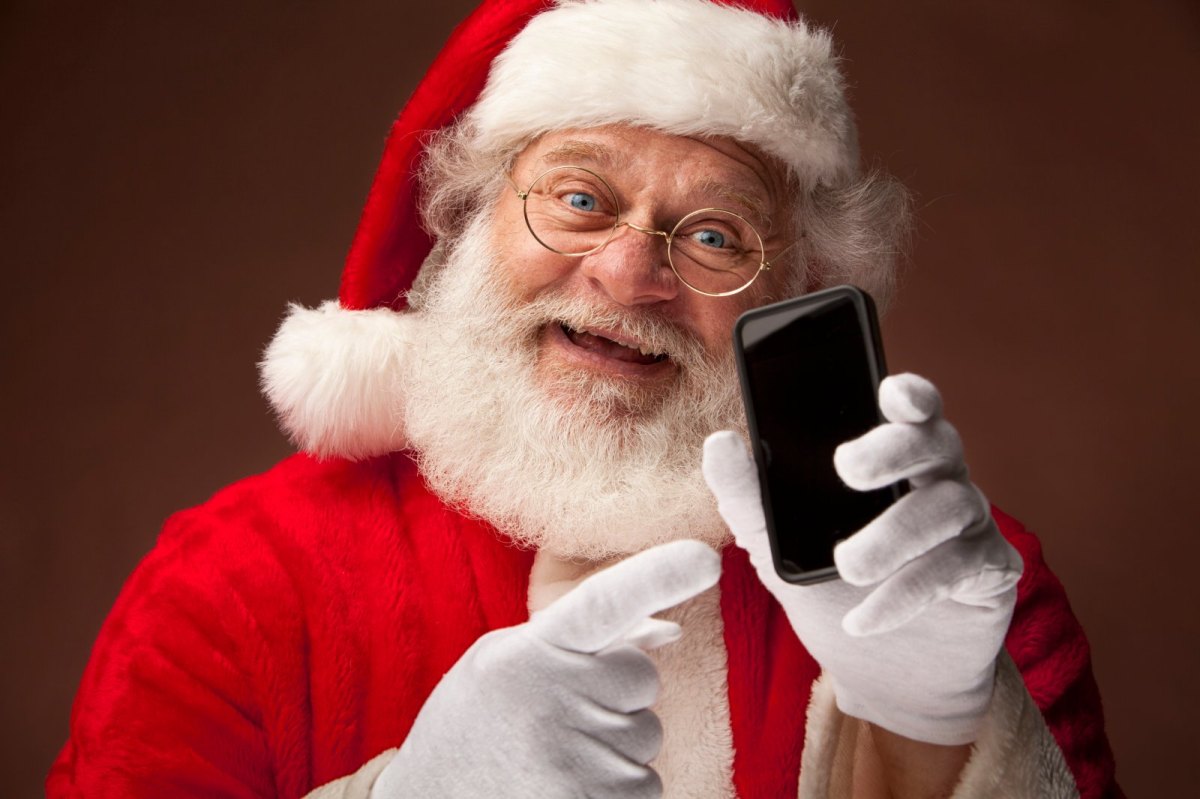 Nikolaus mit Handy in der Handy