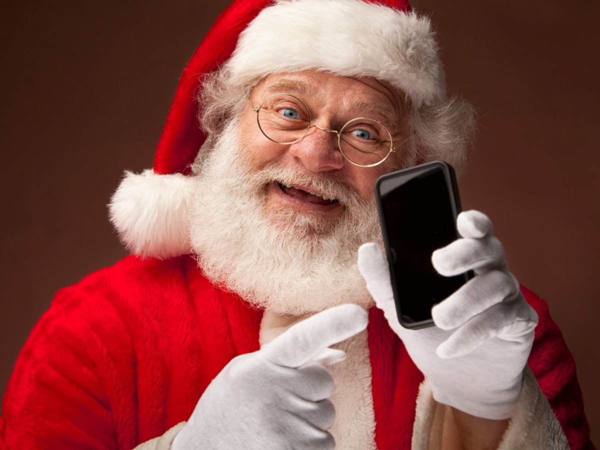 Nikolaus mit Handy in der Handy