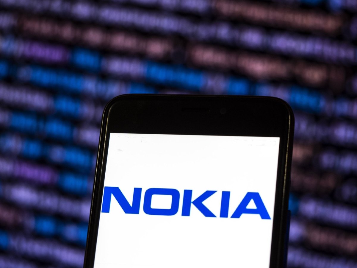 Das Nokia-Logo auf einem Smartphone