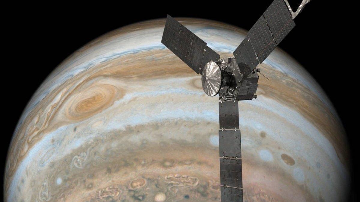 Juno im Orbit über dem Jupiter