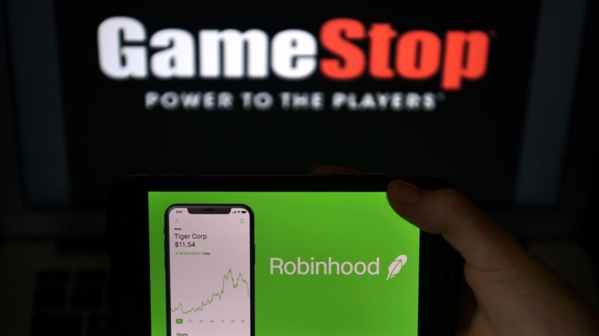 Robinhood Trading-App vor dem GameStop-Logo