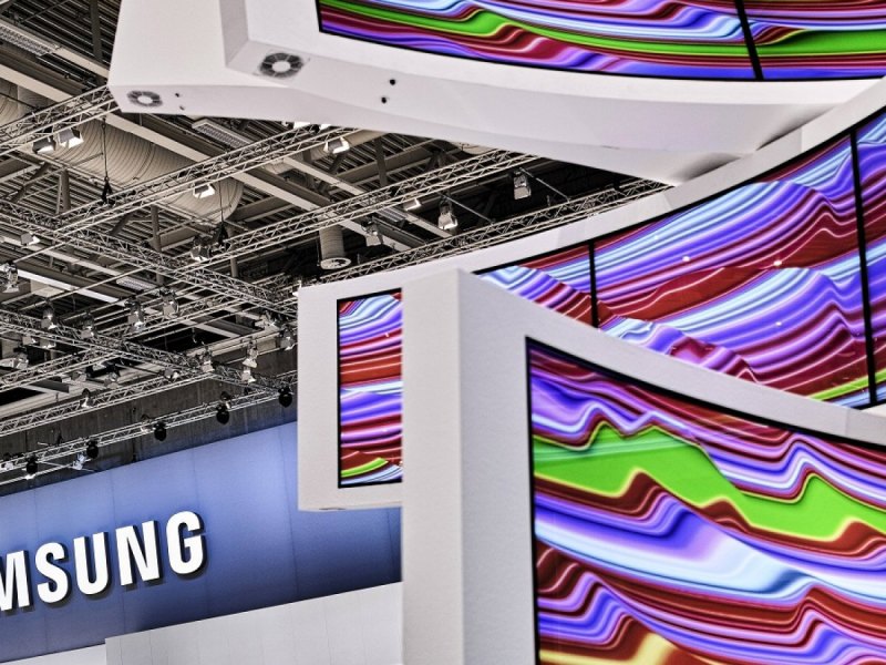 Samsung.