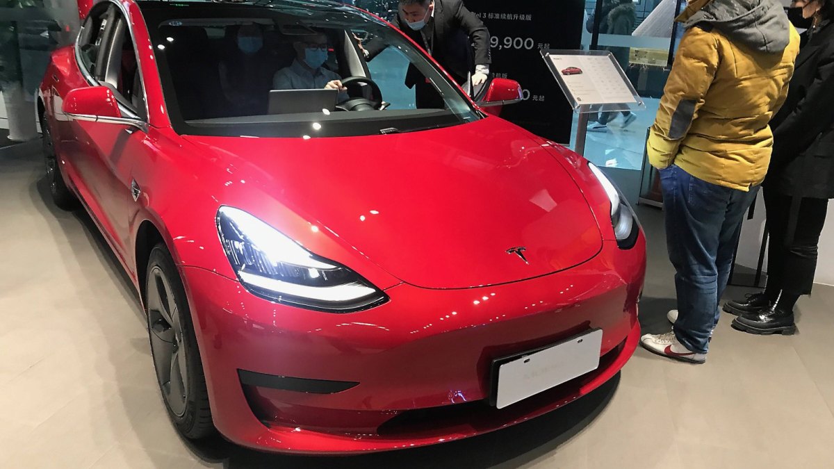 tesla model 3