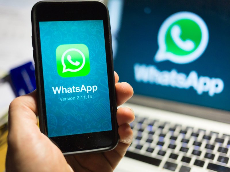 WhatsApp auf dem Smartphone und am PC