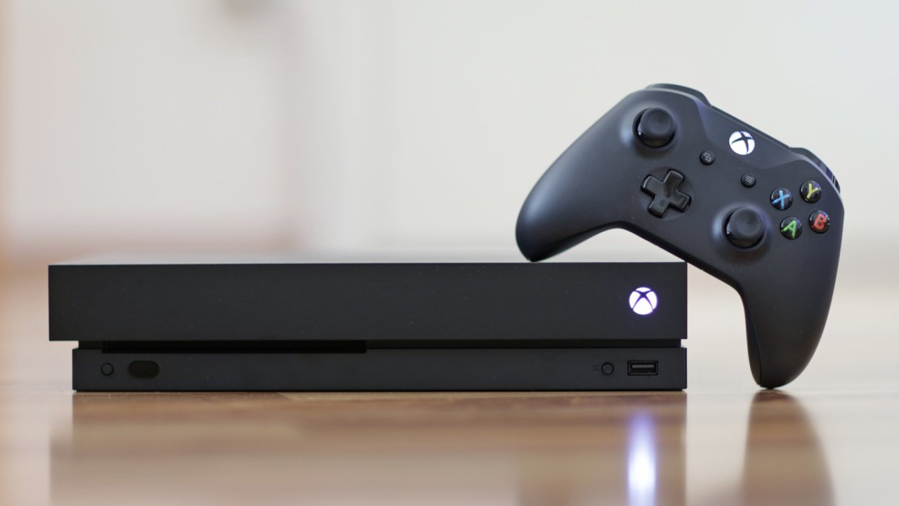 Die neue Xbox One X kommt in schlichtem Design daher. 