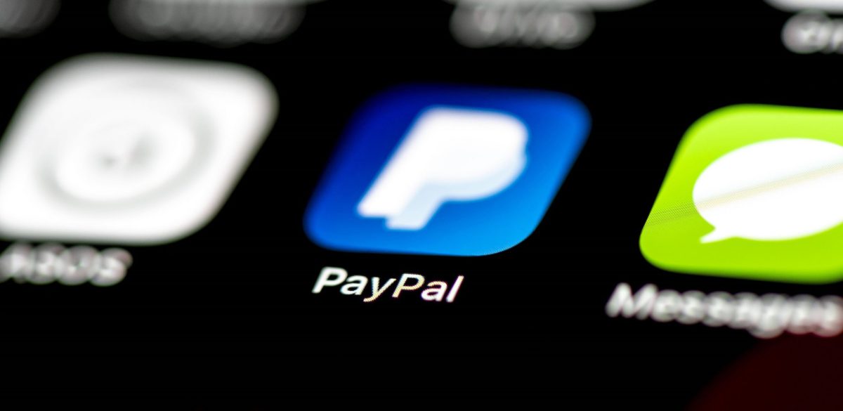 PayPal Logo App