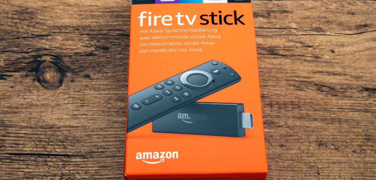 Fire TV Stick in der Originalverpackung.