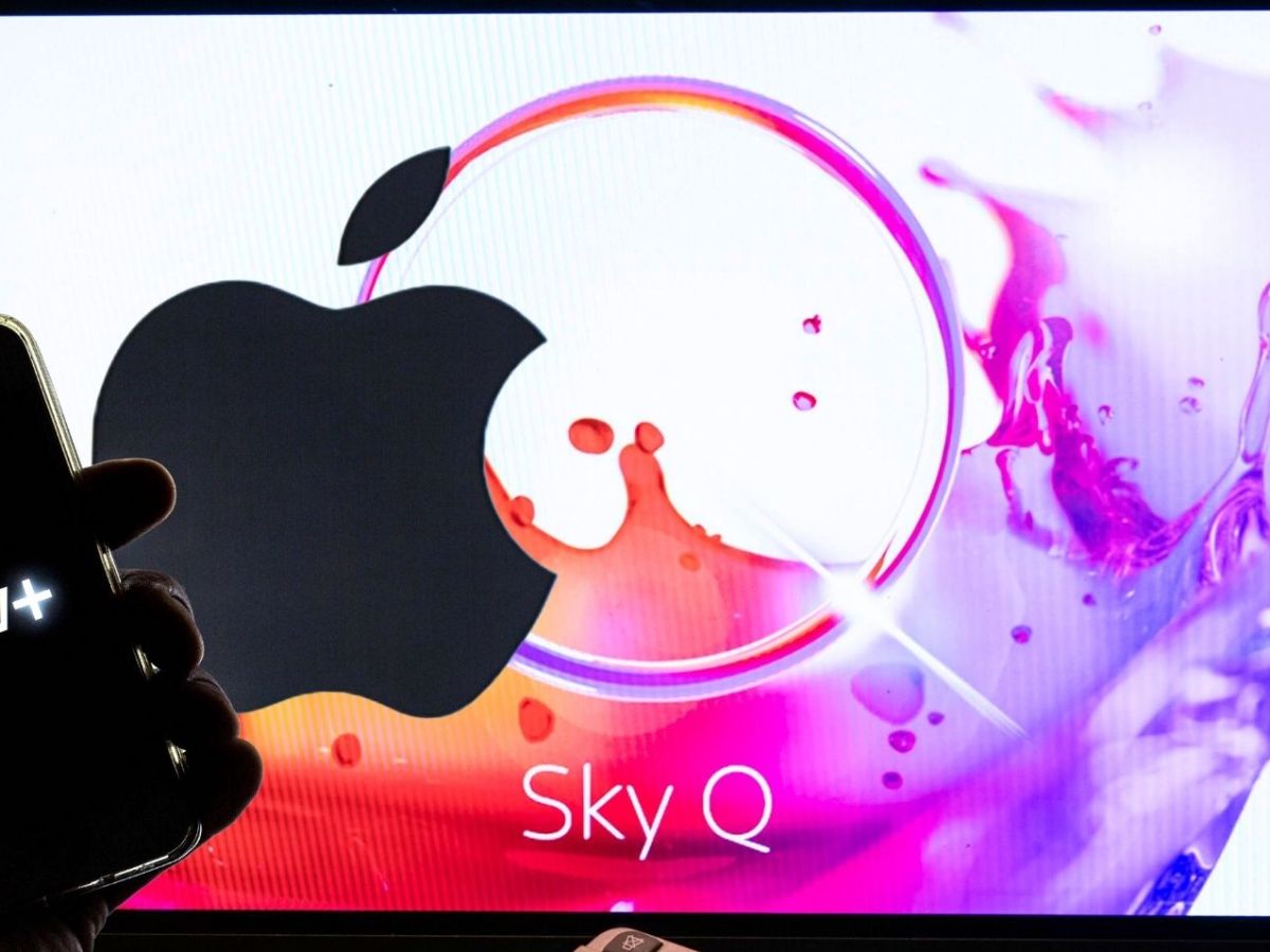 Apple TV+- und Sky Q-Logo.