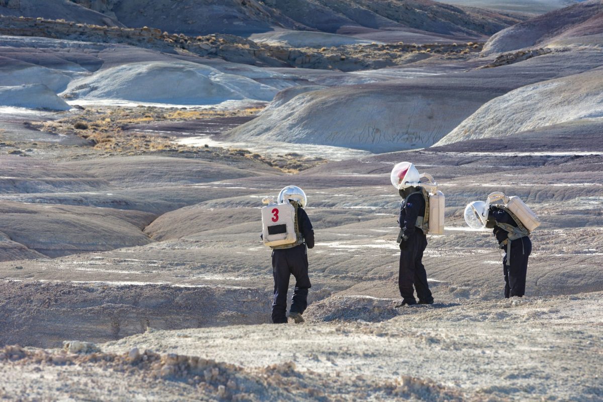 Drei Menschen simulieren Mars Mission