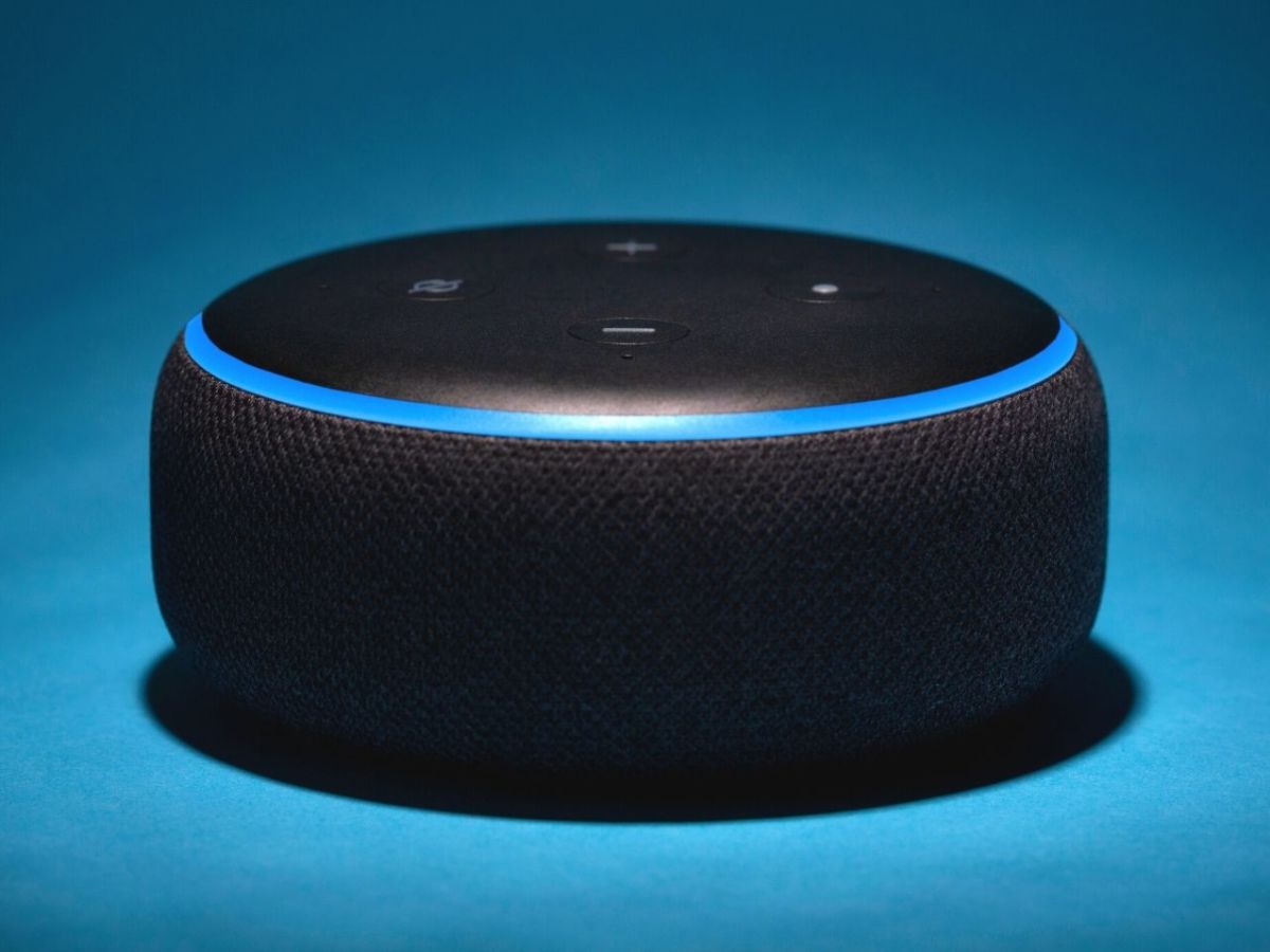Amazon Echo: Darum solltest du Alexa nicht in einem kleinen Badezimmer benutzen