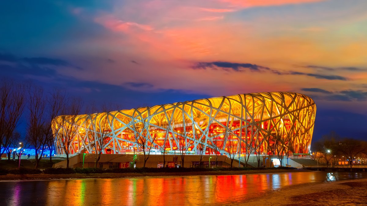 Das Nationalstadion von Peking trägt den Spitznamen "Vogelnest".. © cowardlion/Shutterstock.com