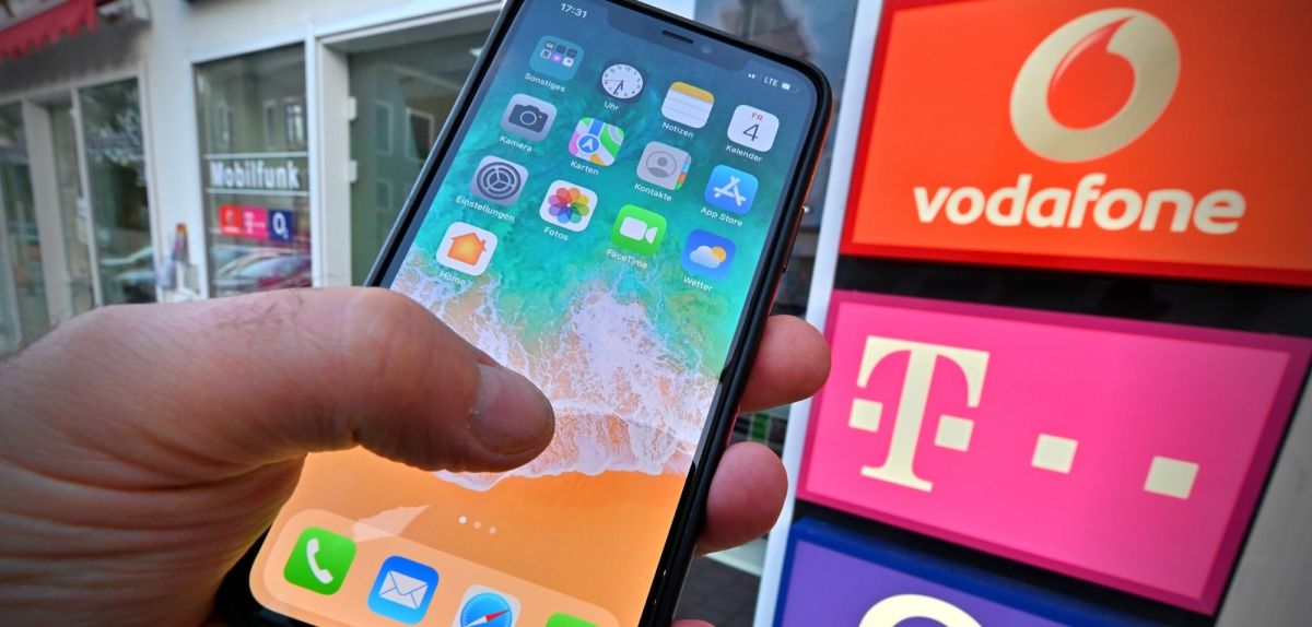 Telekom und Co. bieten neue Handy-Verträge an.